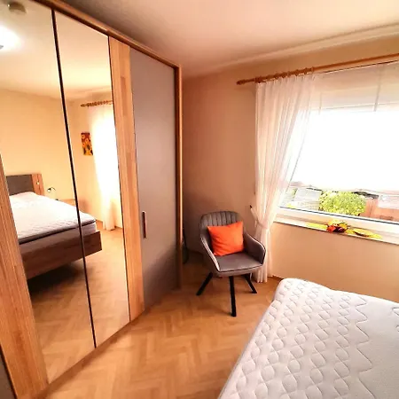 Apartment Sonnenblume Mit Sauna Daun